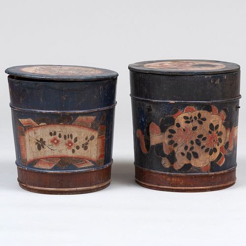 PAIR OF PROVINCIAL BLUE AND POLYCHROME 3bb885
