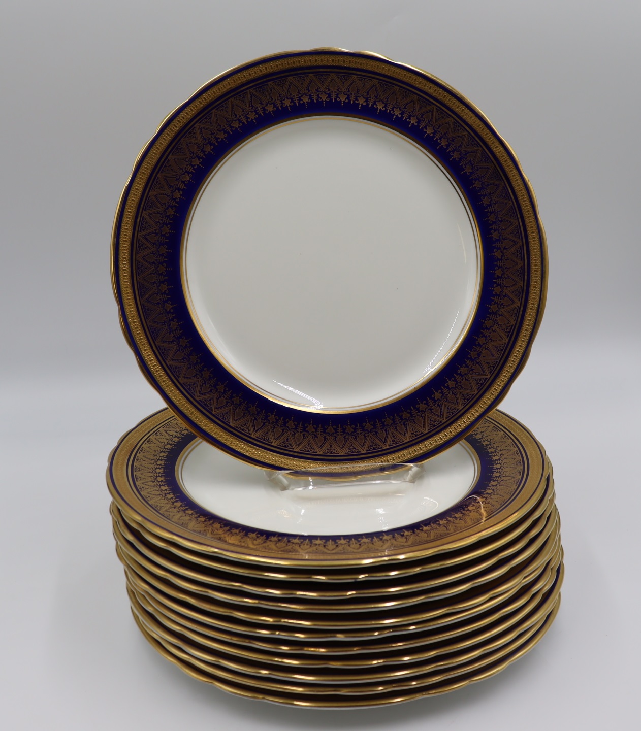 12 AYNSLEY GILT AND COBALT DECORATED 3be21c