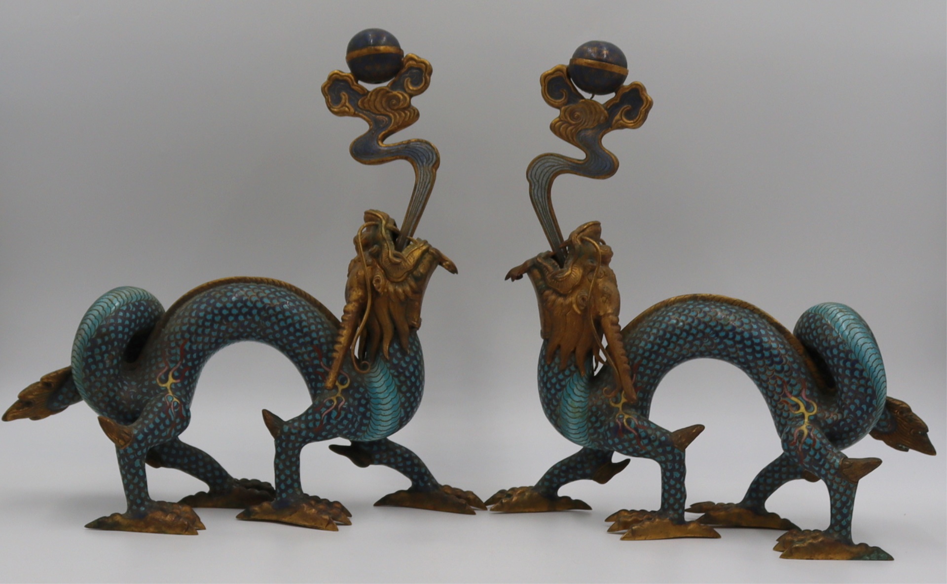 PAIR OF CHINESE CLOISONNE DRAGON 3be30d