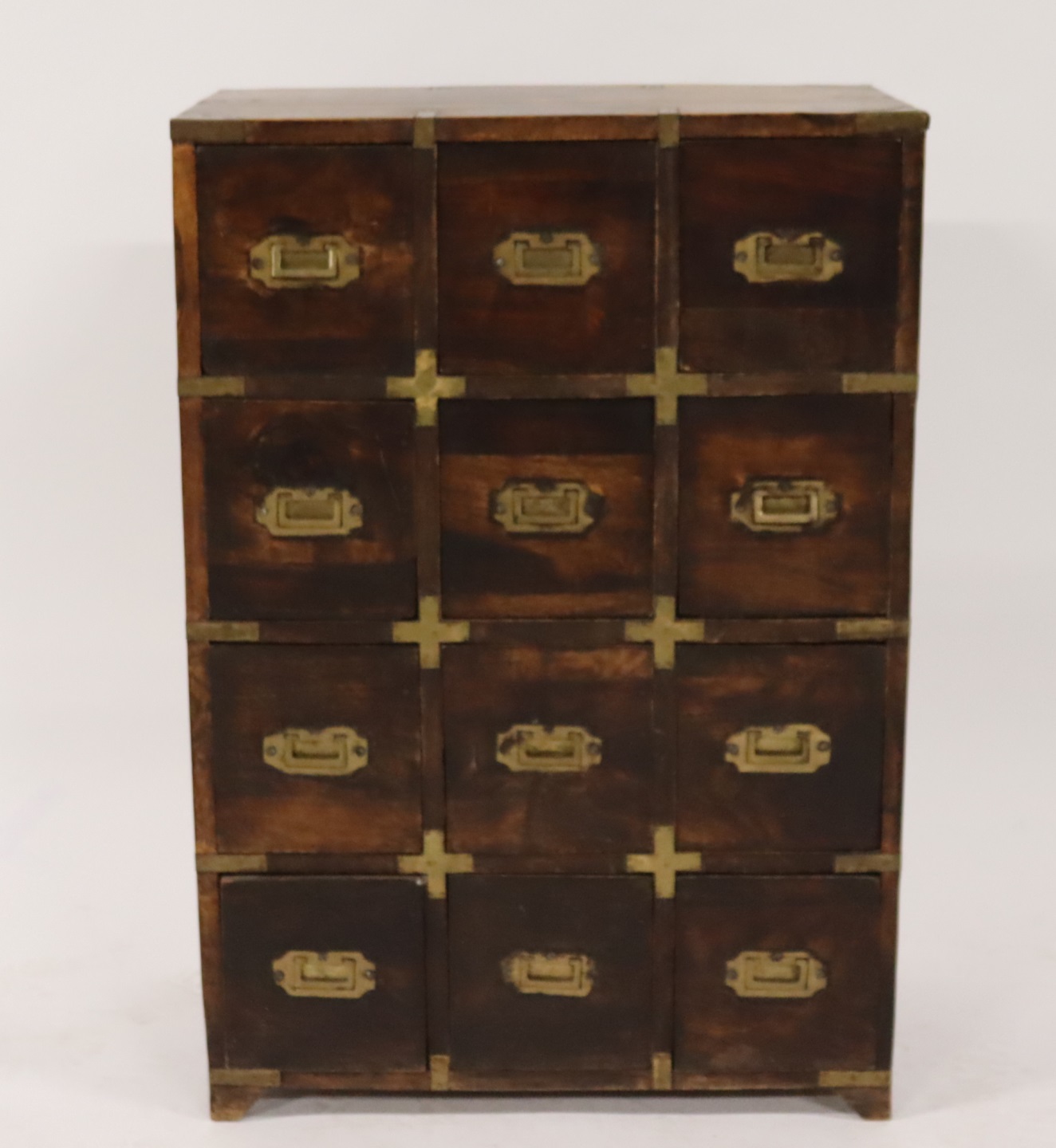 ANTIQUE CAMPAIGN STYLE CHEST From