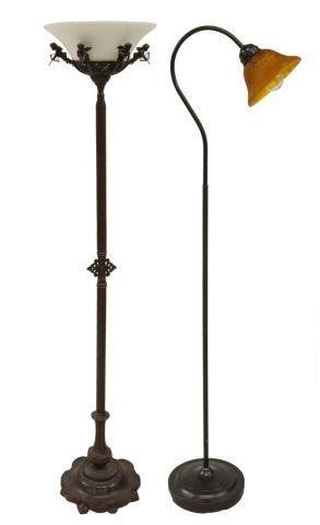  2 METAL SINGLE LIGHT FLOOR LAMPS lot 3be5b4