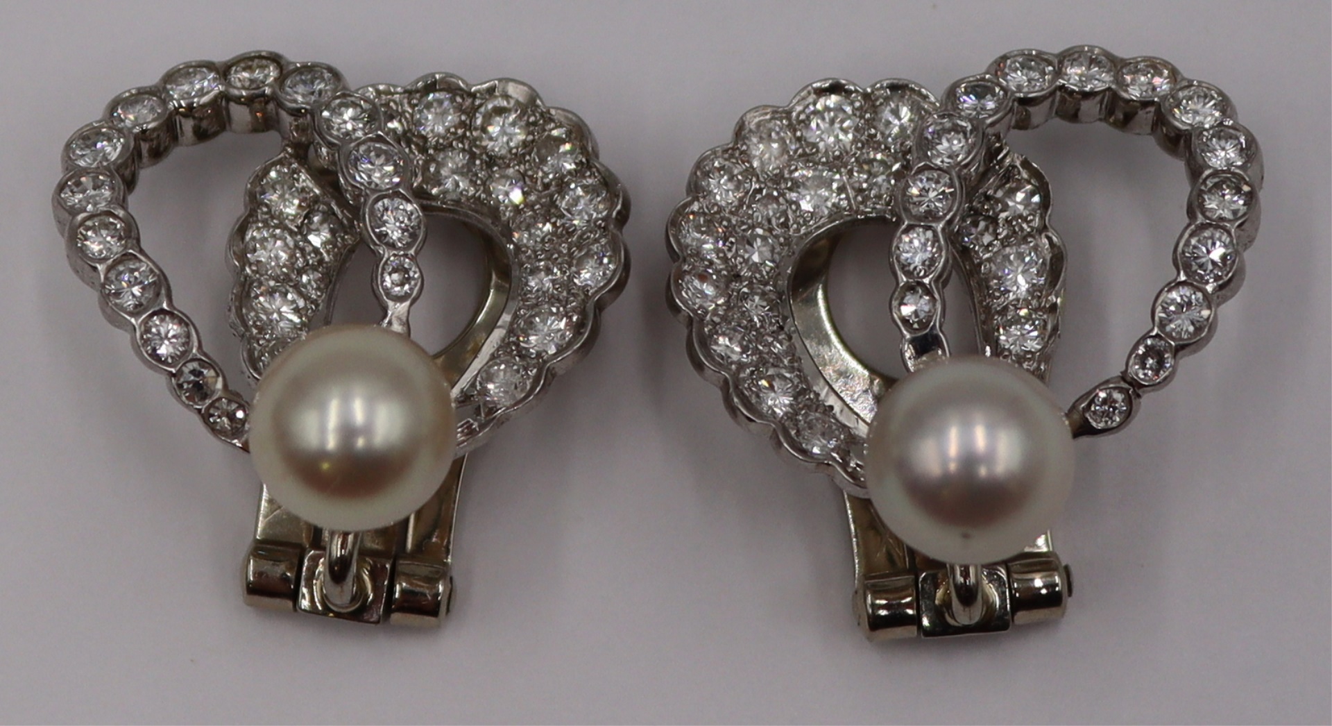 JEWELRY. PAIR OF PLATINUM, DIAMOND