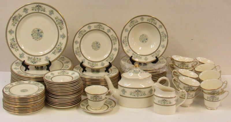 LARGE GROUPING OF MINTON HENLEY