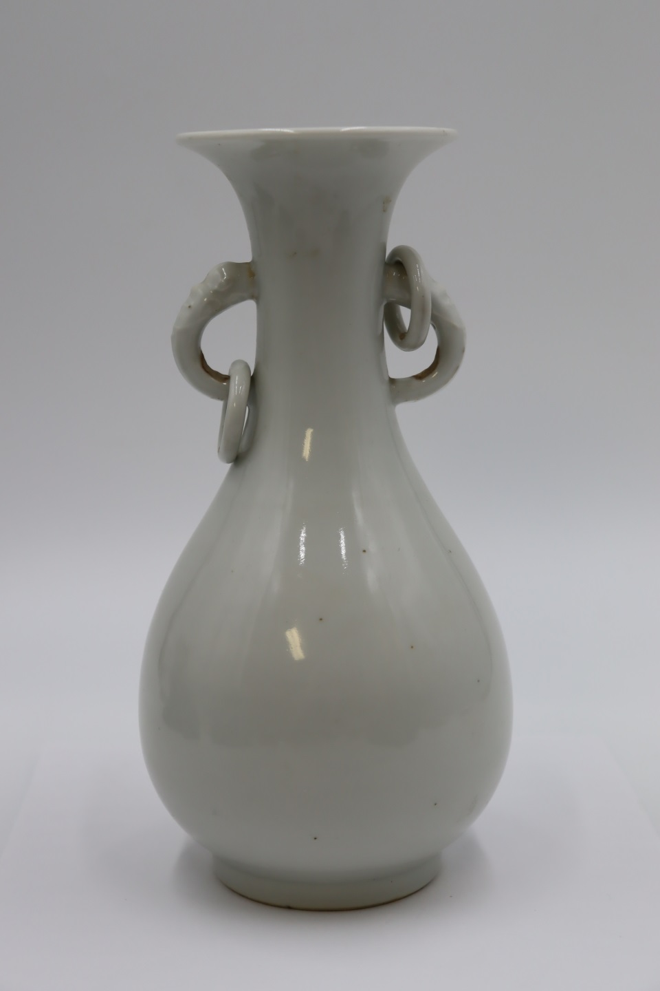 CHINESE WHITE GLAZED PORCELAIN