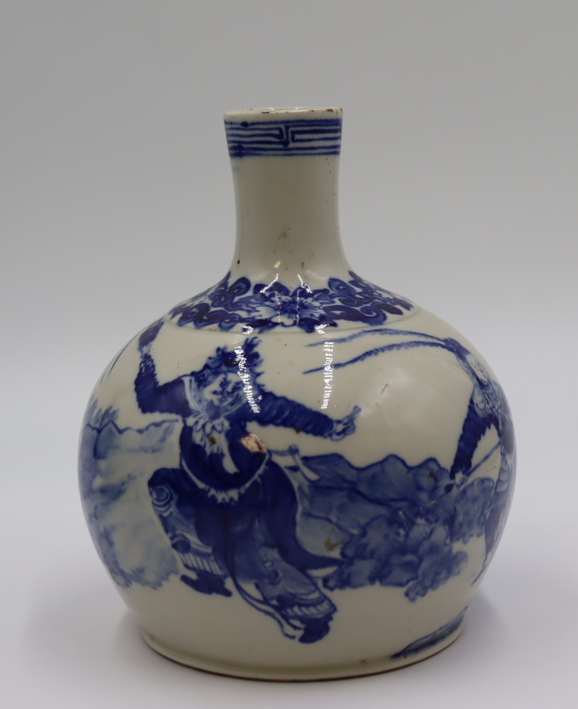 CHINESE BLUE AND WHITE PORCELAIN