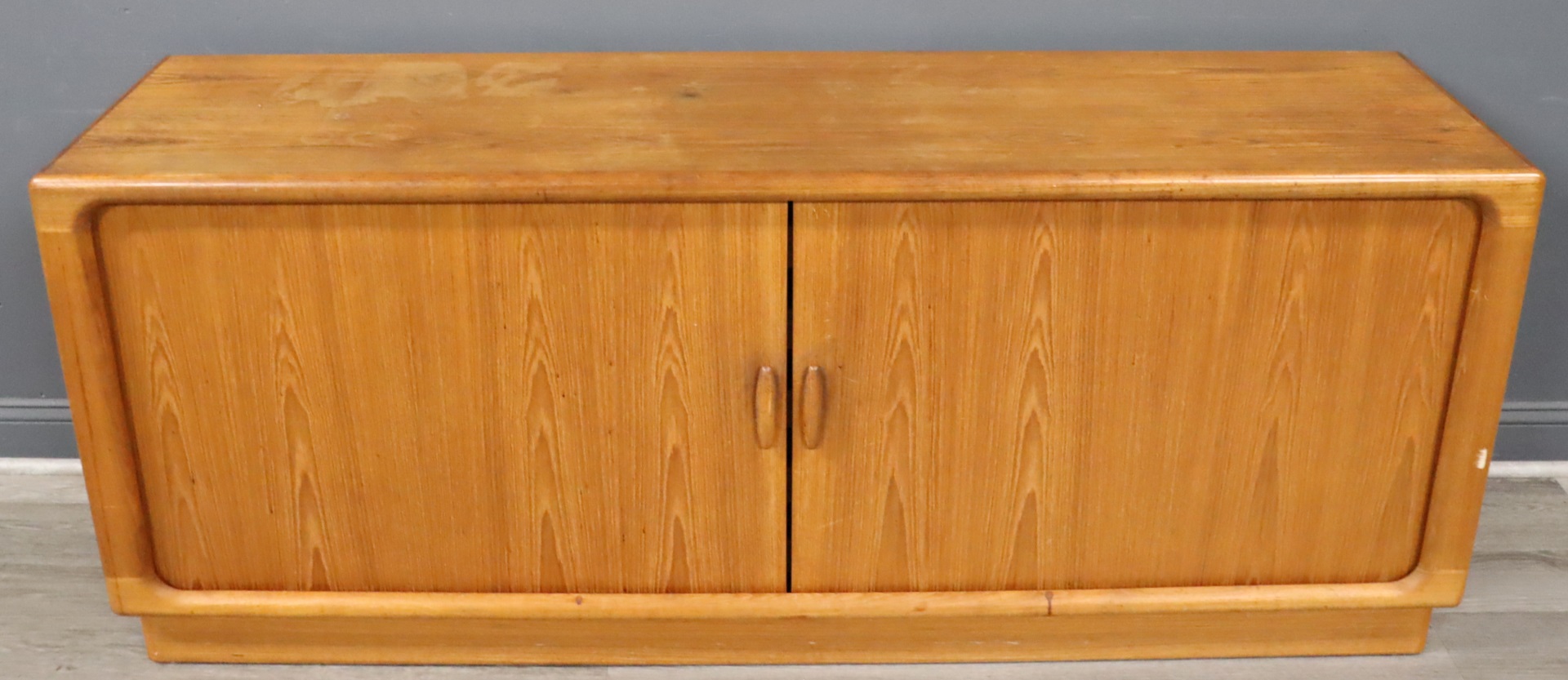 MIDCENTURY TAMBOUR FRONT CABINET 3be994