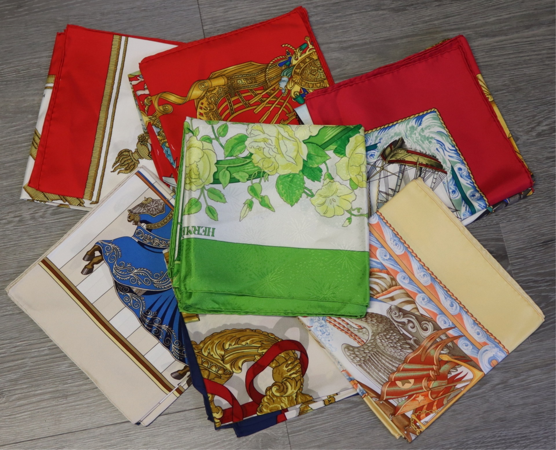 COUTURE 7 HERMES SILK SCARVES 3bea24