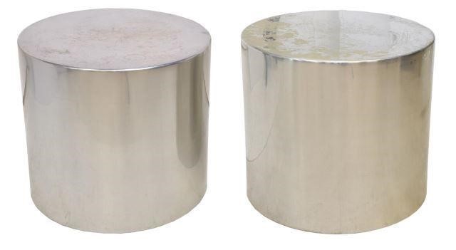  2 CYLINDRICAL POLISHED ALUMINUM 3beacb