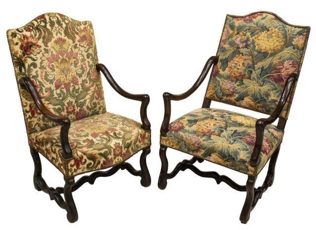  2 FRENCH LOUIS XIV STYLE FAUTEUILS 3bec04