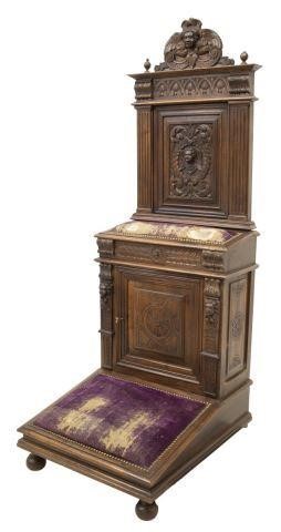 FRENCH CARVED WALNUT PRIE-DIEU