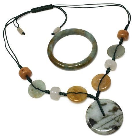  2 ESTATE BURMESE JADE NECKLACE 3becf3