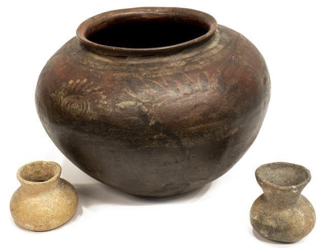  3 EARTHENWARE POTTERY VESSELS  3bedea