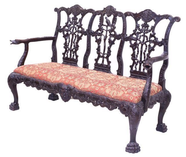 ORNATE HIGHLY CARVED CHIPPENDALE 3bf0e7