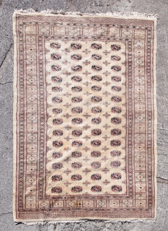 BOKHARA RUG. Last quarter 20th