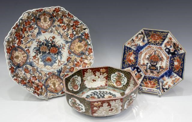 (3) JAPANESE IMARI PORCELAIN TABLEWARE(lot