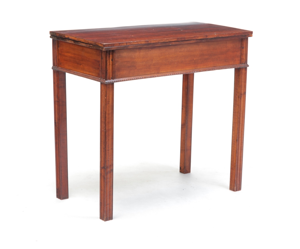 ENGLISH CHIPPENDALE GAMING TABLE  3bf38f