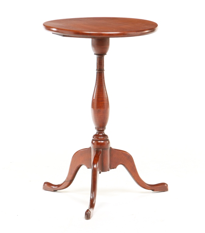 AMERICAN TIGER MAPLE CANDLE STAND  3bf4f9