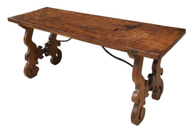 SPANISH BAROQUE STYLE WALNUT TABLESpanish 3bf568