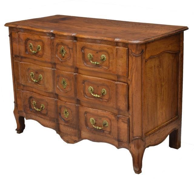 FRENCH LOUIS XV STYLE WALNUT COMMODE 3bf623