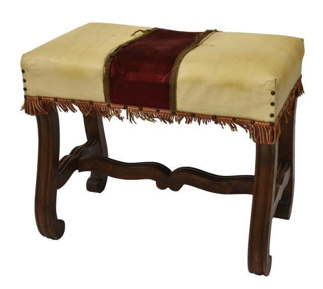 SPANISH BAROQUE STYLE WALNUT BENCH  3bf719