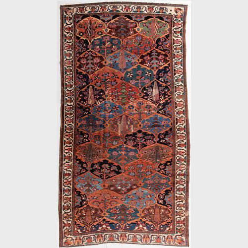 PERSIAN BAKHTIARI CARPETApproximately 3bd0ab