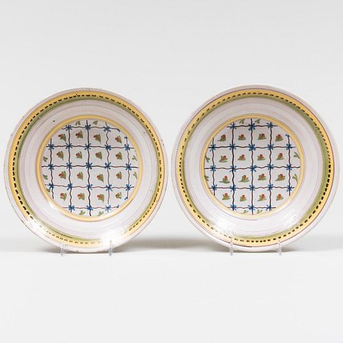 PAIR OF POLYCHROME FAIENCE DISHES  3bd104