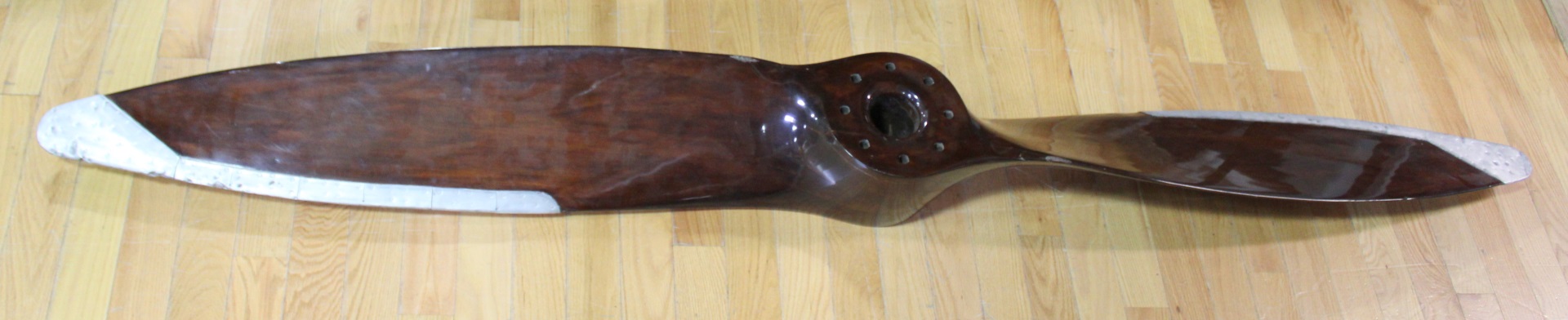 VINTAGE MAHOGANY PROPELLER. From an