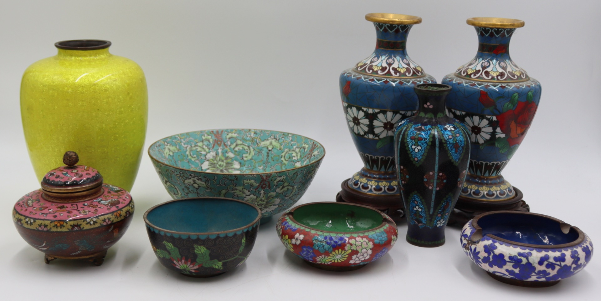 GROUPING OF CLOISONNE AND ENAMEL 3bd293