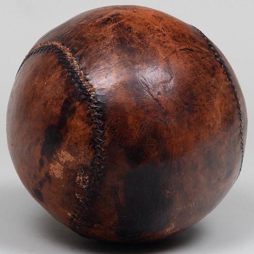 LEATHER MEDICINE BALL11 in. diam.

Condition

Wear