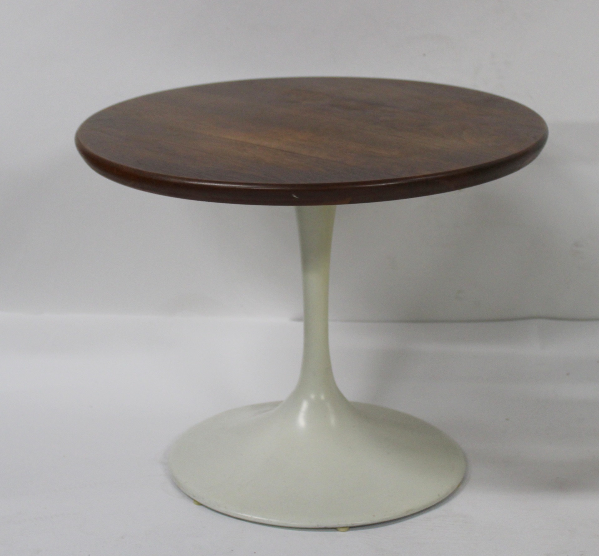 KNOLL EERO SAARINEN WOOD TOP TABLE  3bd3b0