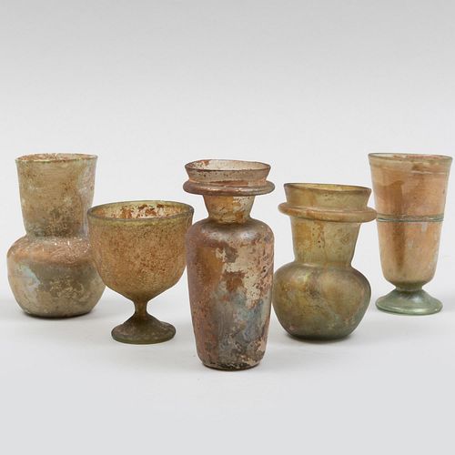 GROUP OF FIVE ROMAN GLASS VESSELSThe