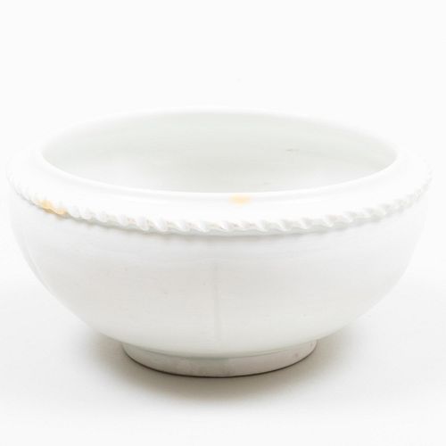 CHINESE WHITE GLAZED PORCELAIN