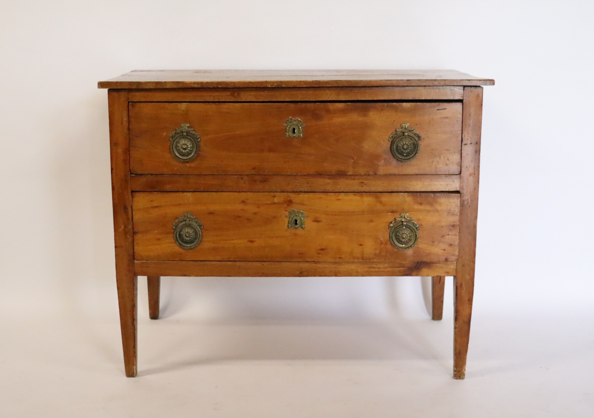18TH CENTURY 2 DRAWER FRENCH COMMODE  3bd778