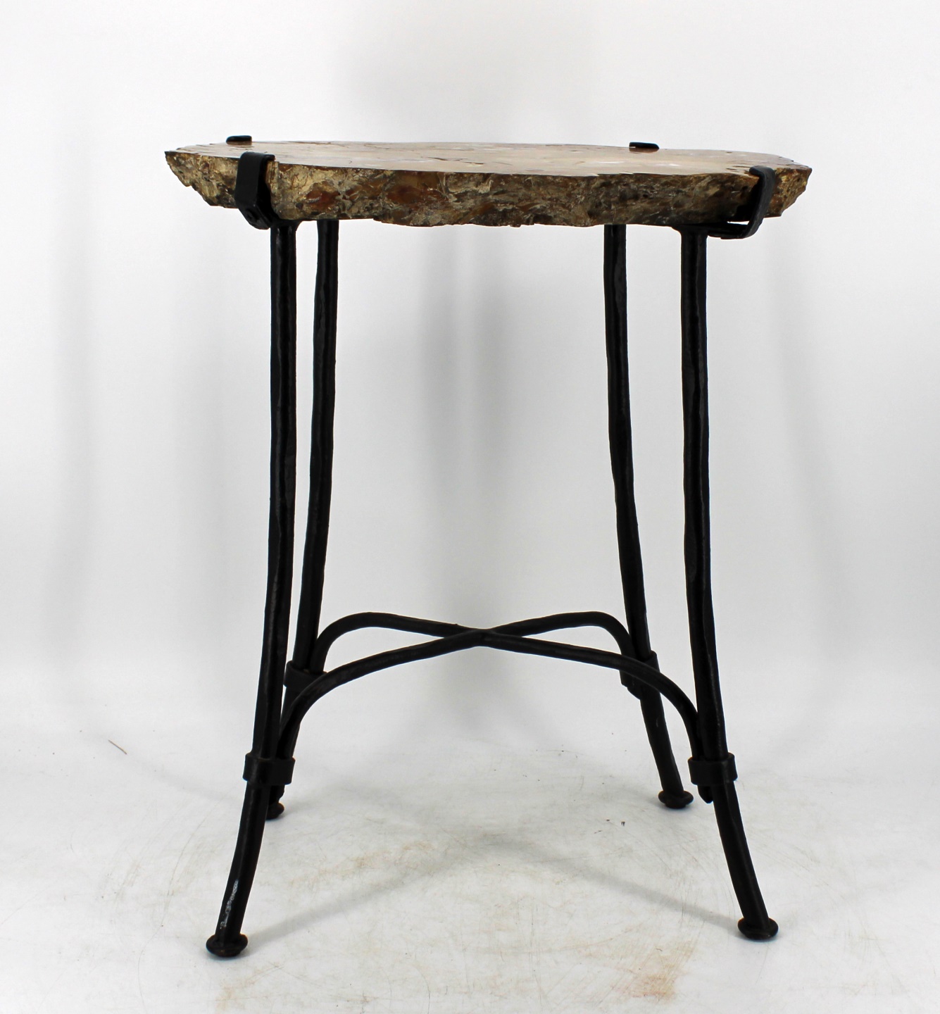 VINTAGE PETRIFIED WOOD TABLE ON 3bd7a7