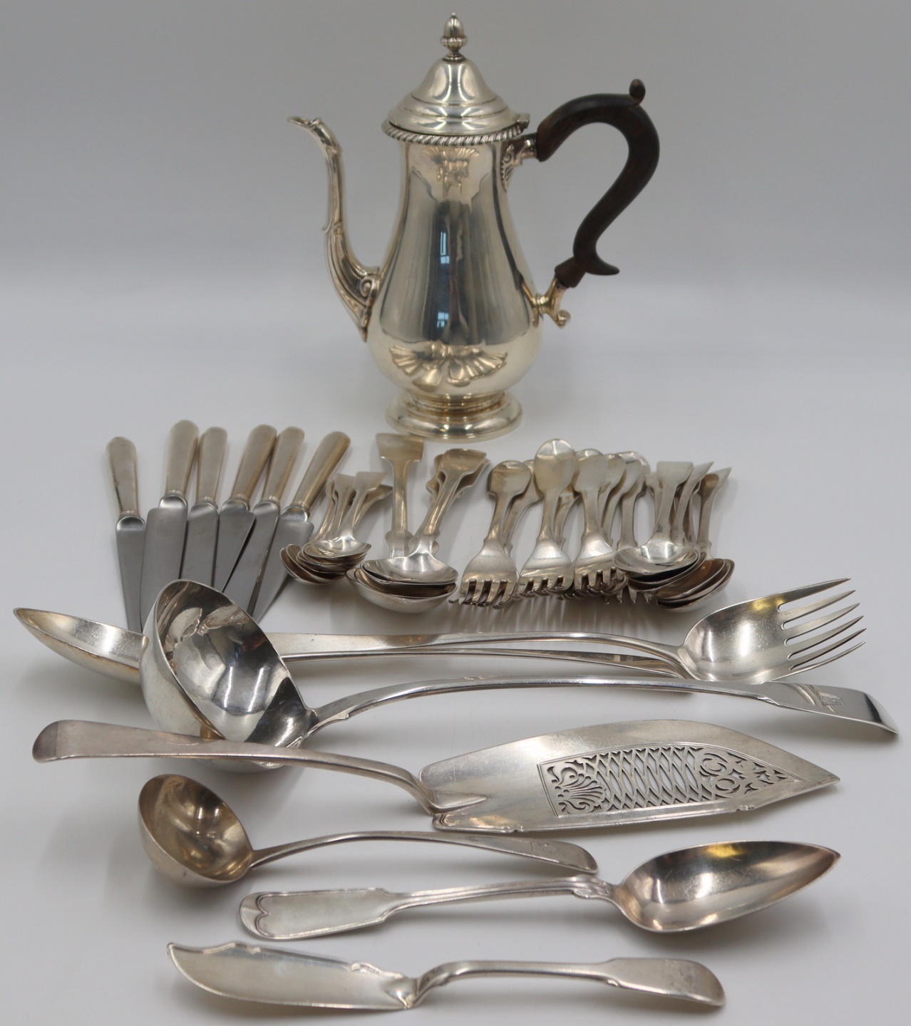 SILVER. ASSORTED GROUPING ENGLISH