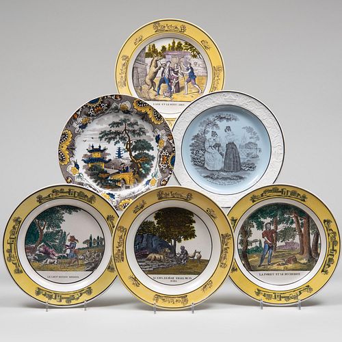 GROUP OF FIFTEEN CREAMWARE PLATESVarious