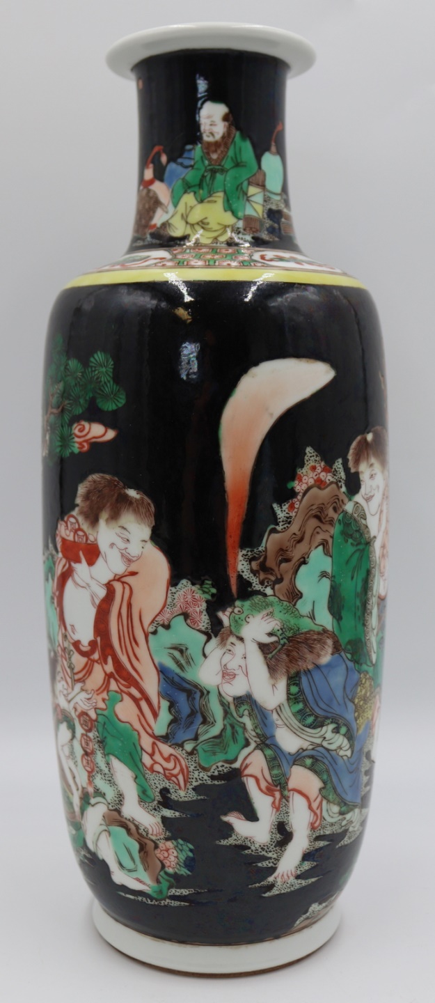 CHINESE FAMILLE VERTE ROULEAU VASE  3bda4a