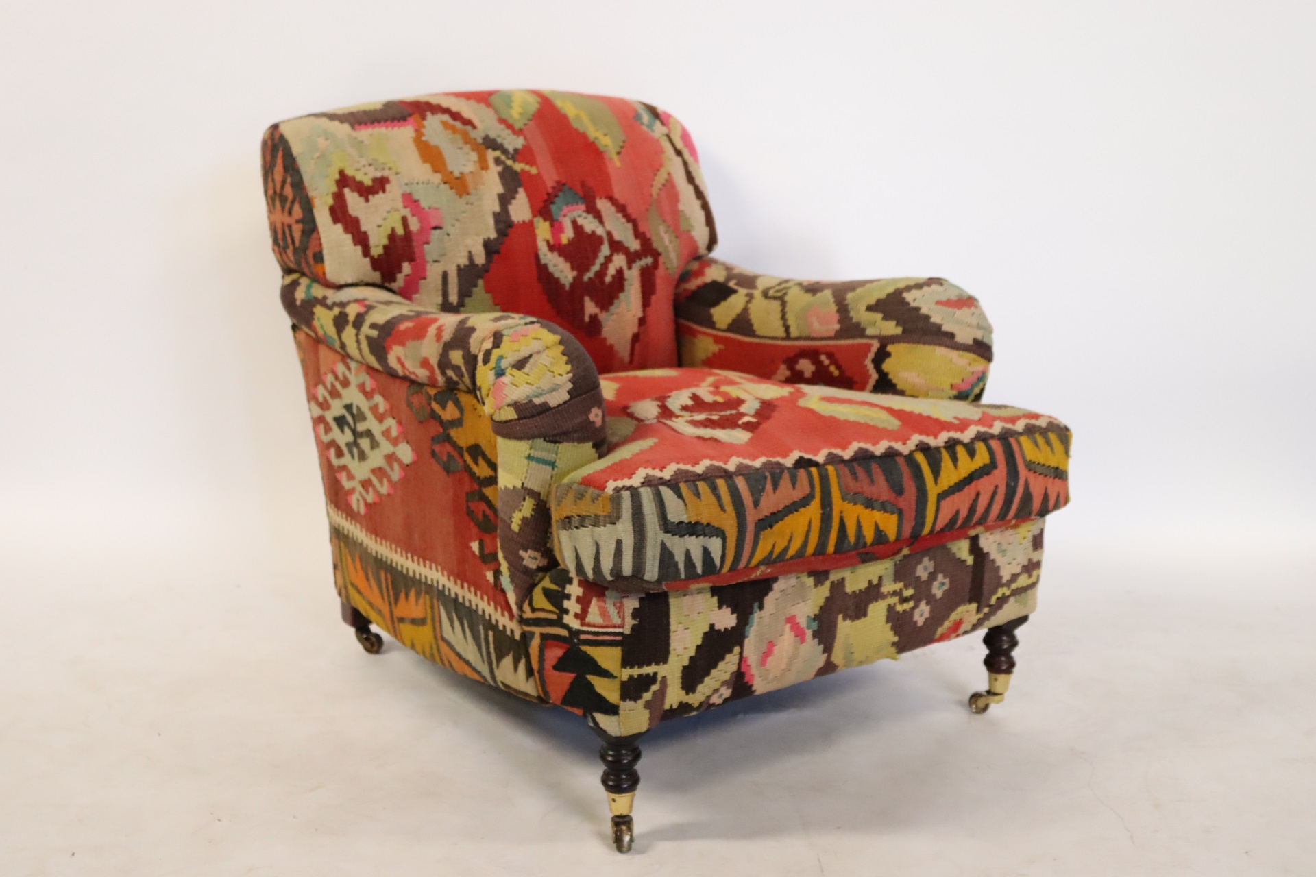 GEORGE SMITH SIGNED UPHOLSTERED 3bda8c