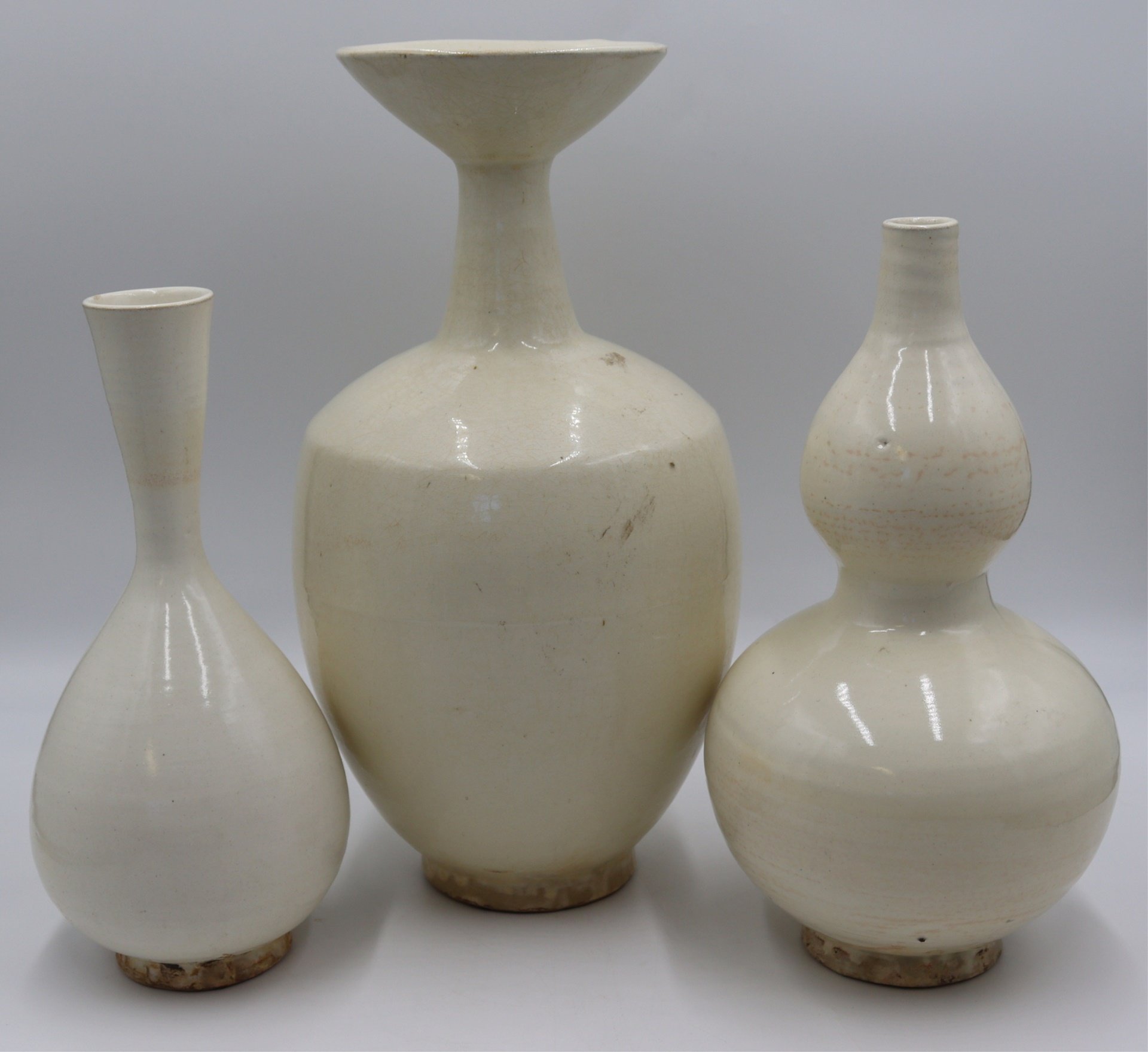  3 ASSORTED CHINESE CIZHOU VASES  3bdc97