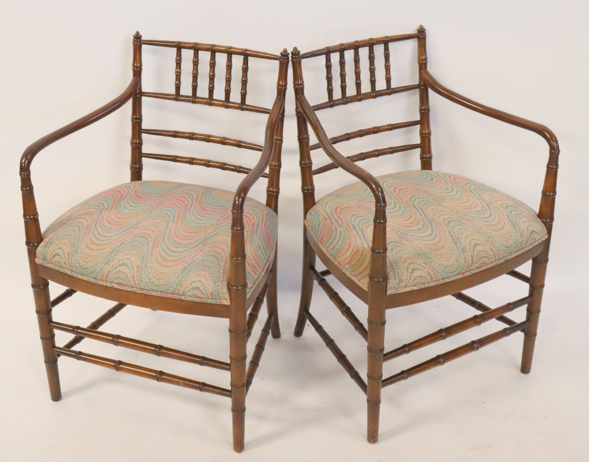 A VINTAGE AND QUALITY PAIR OF REGENCY 3bdcbf