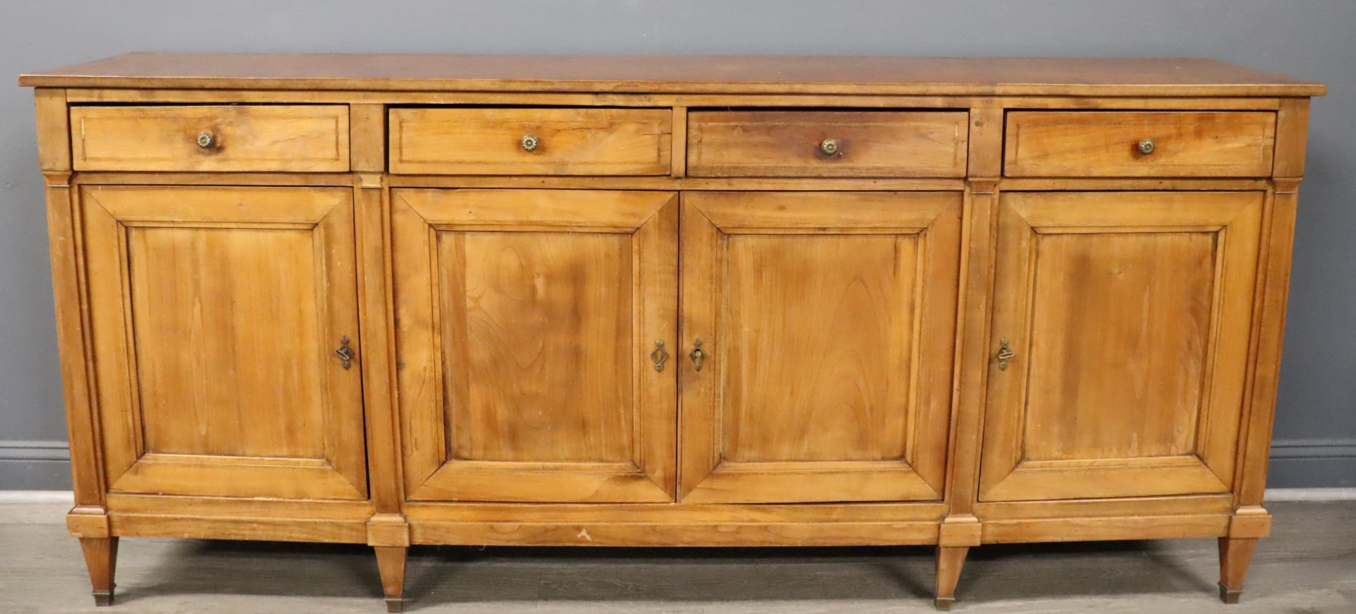18TH / 19TH CENTURY FRENCH SIDEBOARD.