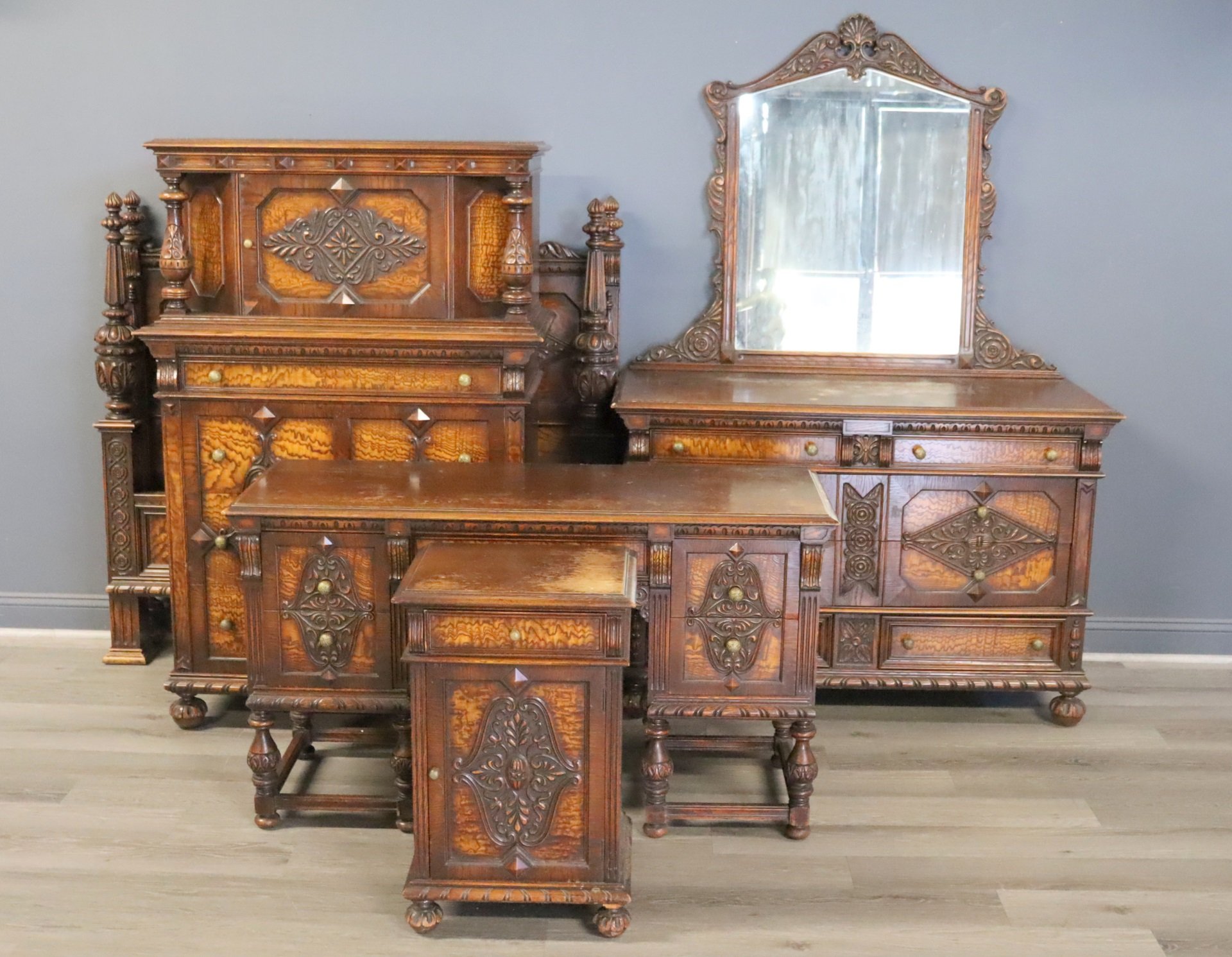 ANTIQUE CARVED BEDROOM SET. To