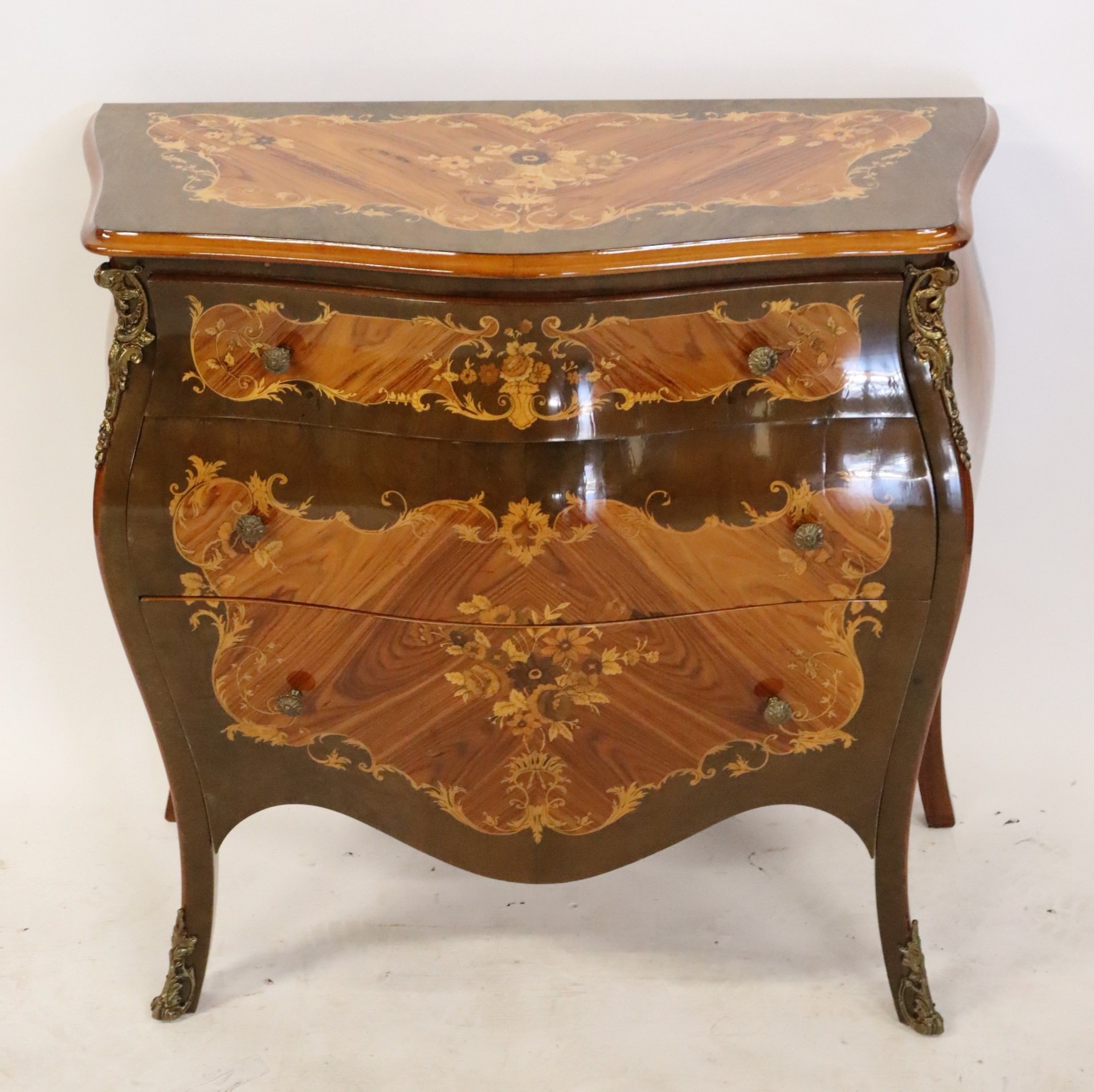 ROMA ITALIAN INLAID COMMODE From 3bdce5