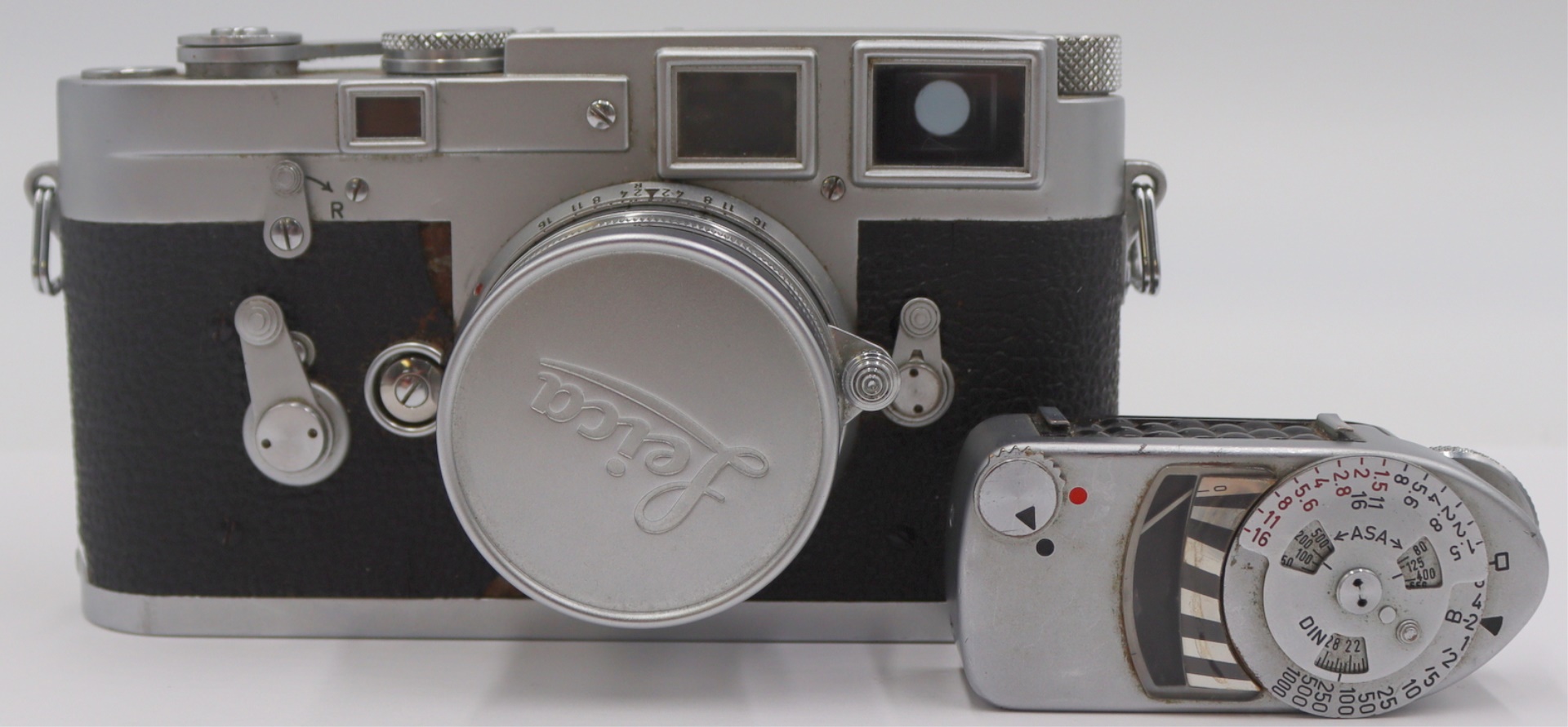 VINTAGE LEICA M3-758635 CAMERA