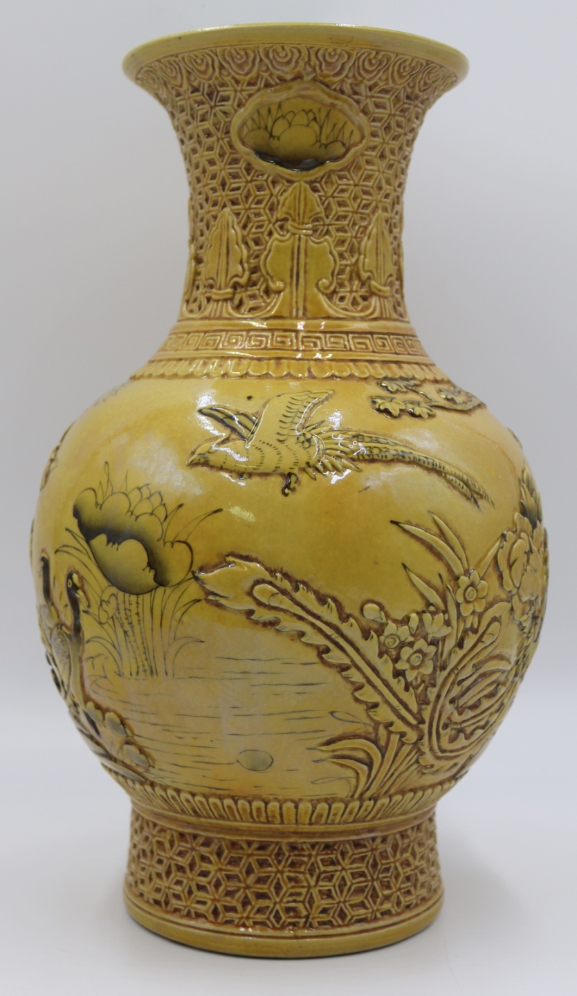 CHINESE IMPERIAL YELLOW VASE. Decorated