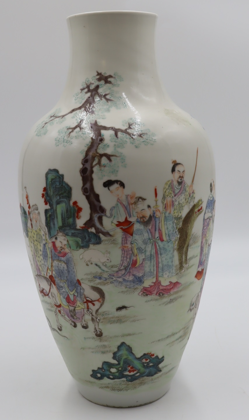 CHINESE ENAMEL DECORATED PORCELAIN