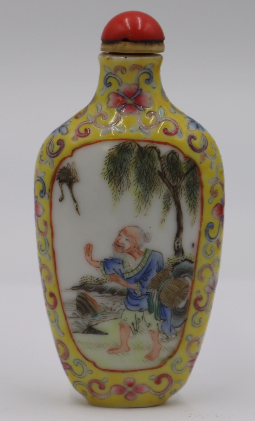 SIGNED CHINESE FAMILLE ROSE SNUFF
