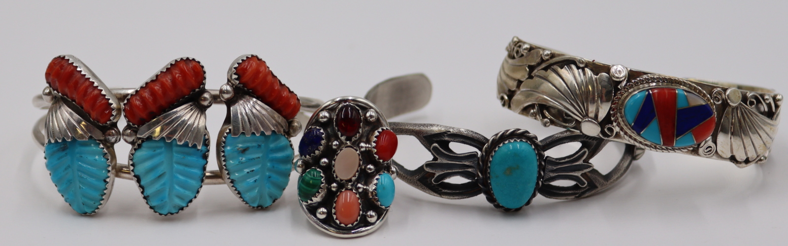 JEWELRY GROUPING OF SILVER SOUTHWEST 3bdf58