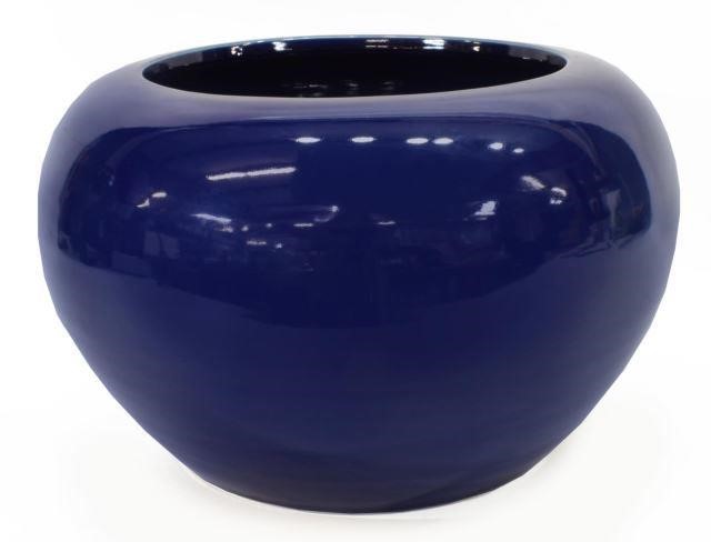 LARGE CHINESE COBALT BLUE PORCELAIN