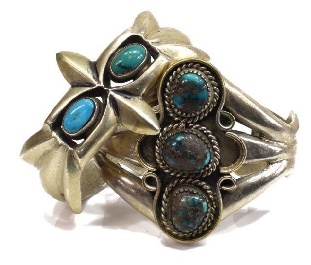  2 NAVAJO SAND CAST SILVER TURQUOISE 3c0e49